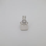 Lade das Bild in den Galerie-Viewer, Ring Nr. 039, D .1   0.06 ct.   G.   VS-SI D.2   0.32 ct.   G.  VS-SI
