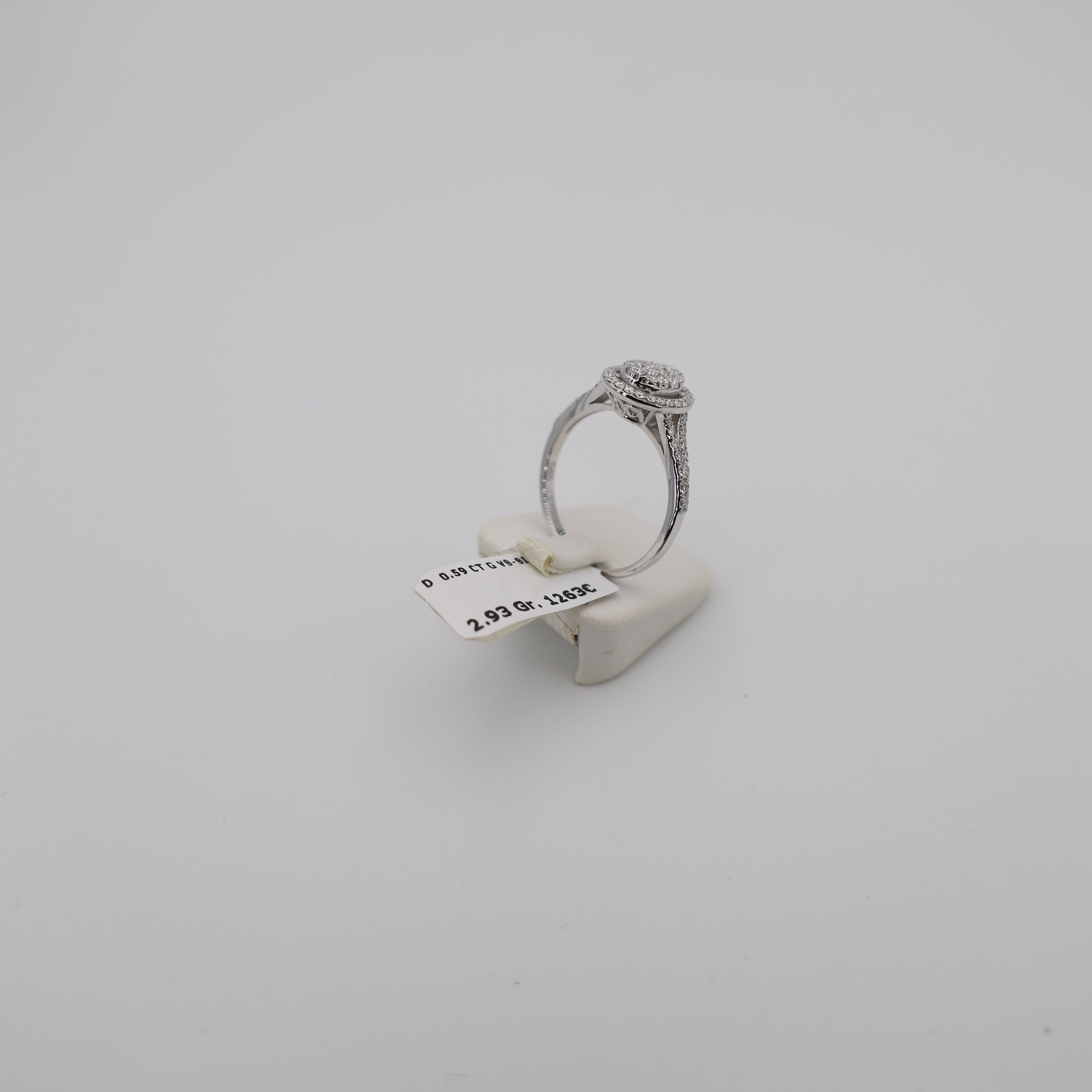 Ring Nr. 041, D.   0.59 ct   G.  VS SI